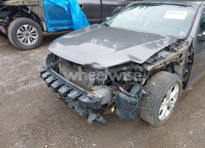 Photo 6 of 2012 Ford Fusion SE (VIN 3FAHP0HA2CR331457)