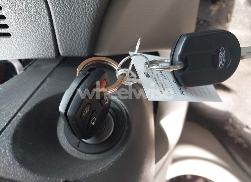 Photo 11 of 2012 Ford Fusion SE (VIN 3FAHP0HA2CR371330)