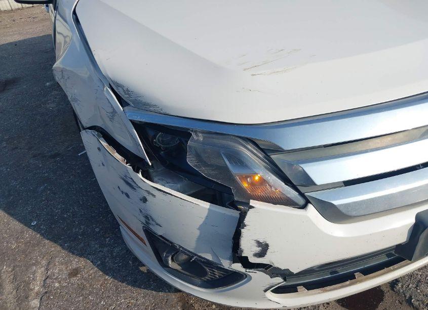 Photo 6 of 2012 Ford Fusion SE (VIN 3FAHP0HA2CR381713)