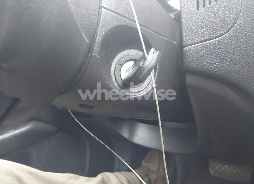 Photo 11 of 2012 Ford Fusion SE (VIN 3FAHP0HA2CR392890)