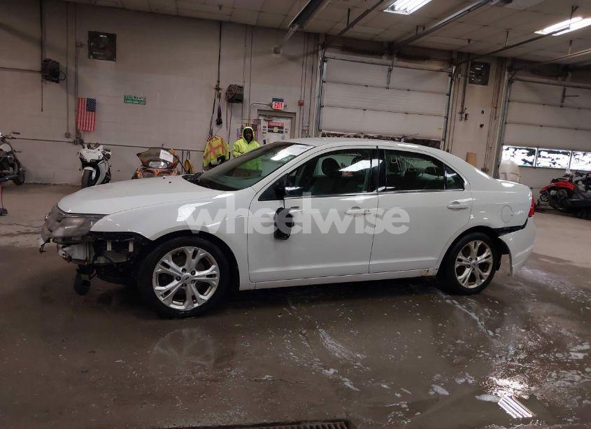 Photo 14 of 2012 Ford Fusion SE (VIN 3FAHP0HA2CR441652)