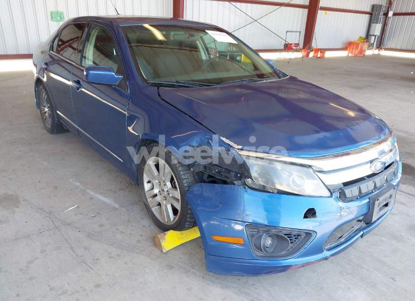 2010 Ford Fusion SE (VIN 3FAHP0HA3AR102508) main photo