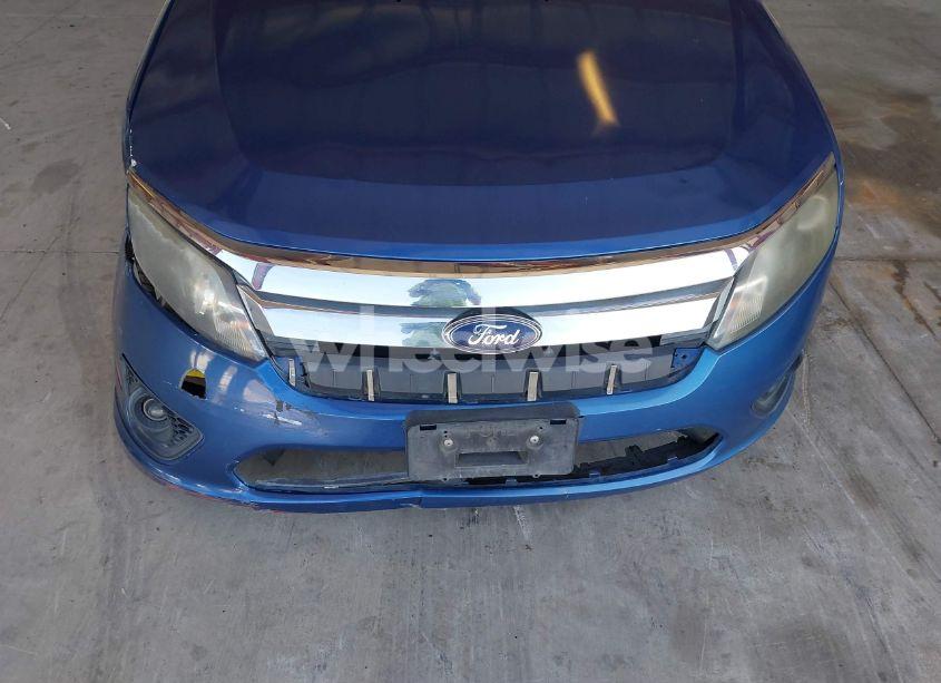 Photo 6 of 2010 Ford Fusion SE (VIN 3FAHP0HA3AR102508)