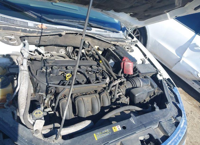 Photo 10 of 2010 Ford Fusion SE (VIN 3FAHP0HA3AR155225)