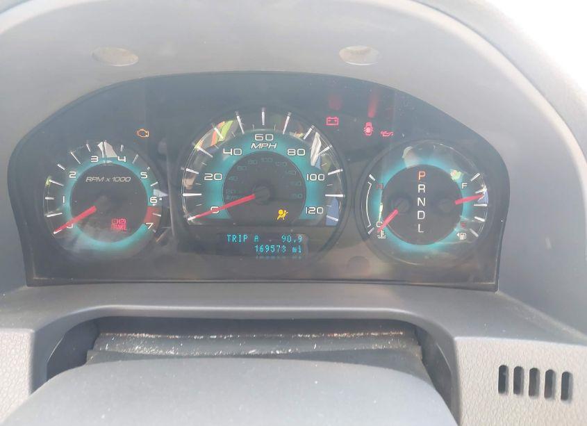 Photo 7 of 2010 Ford Fusion SE (VIN 3FAHP0HA3AR155225)