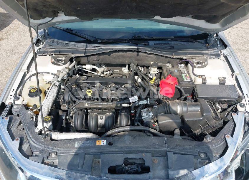 Photo 10 of 2010 Ford Fusion SE (VIN 3FAHP0HA3AR163647)