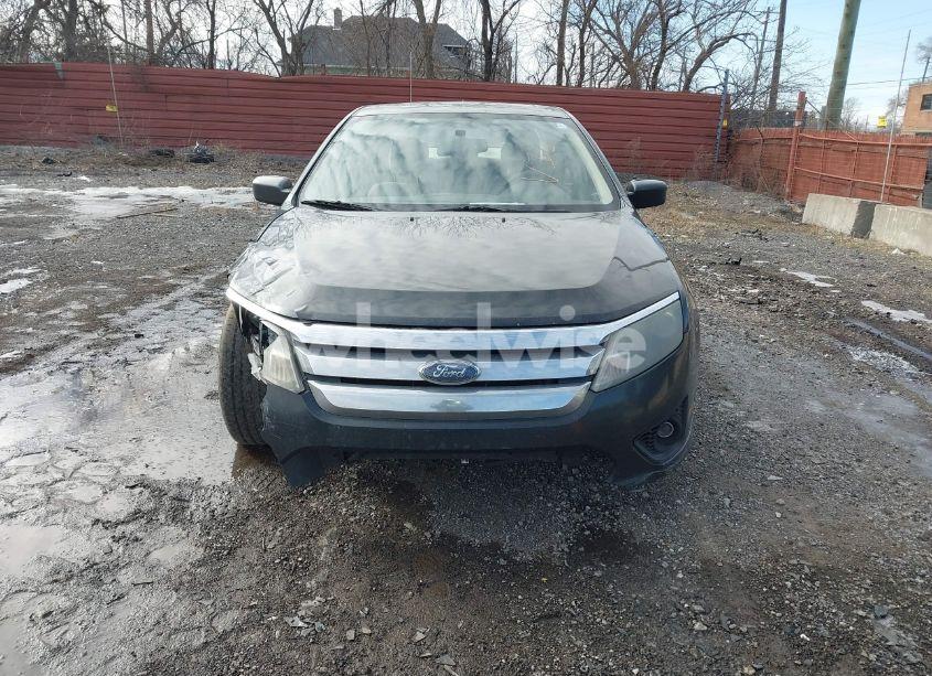 Photo 12 of 2010 Ford Fusion SE (VIN 3FAHP0HA3AR166161)