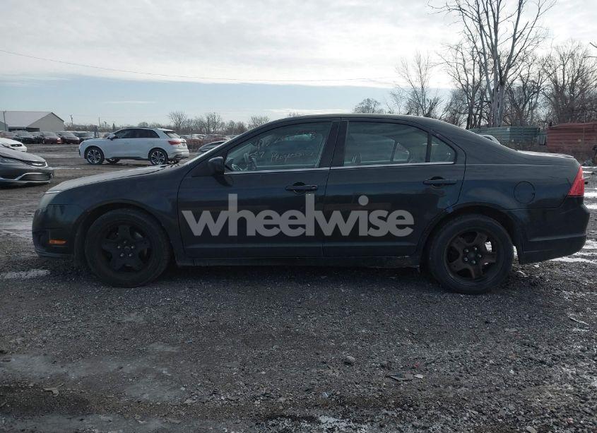 Photo 14 of 2010 Ford Fusion SE (VIN 3FAHP0HA3AR166161)