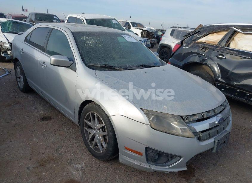 2010 Ford Fusion SE (VIN 3FAHP0HA3AR169366) main photo