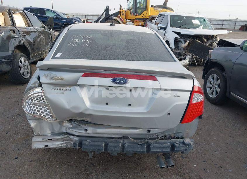 Photo 17 of 2010 Ford Fusion SE (VIN 3FAHP0HA3AR169366)