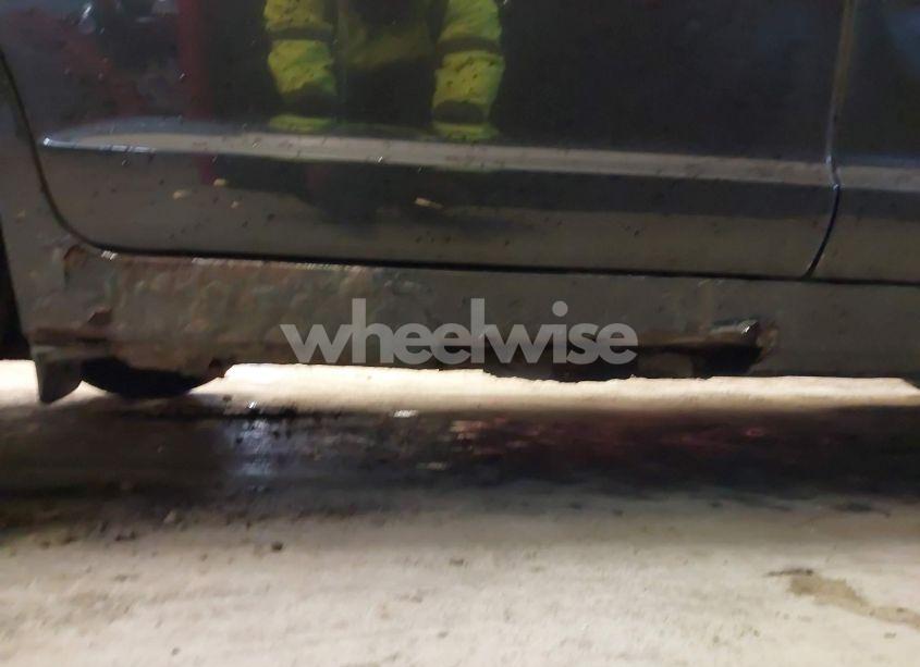 Photo 18 of 2010 Ford Fusion SE (VIN 3FAHP0HA3AR169898)