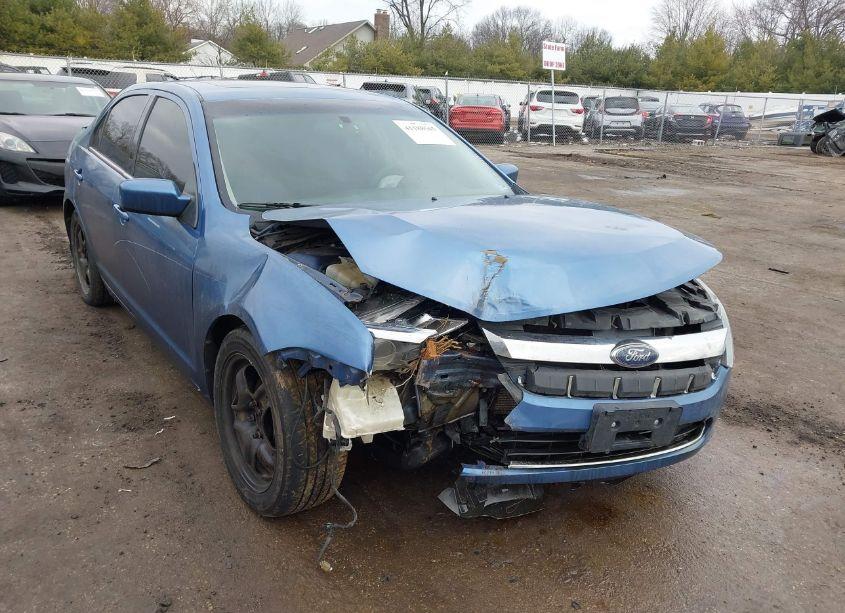 Photo 6 of 2010 Ford Fusion SE (VIN 3FAHP0HA3AR198754)