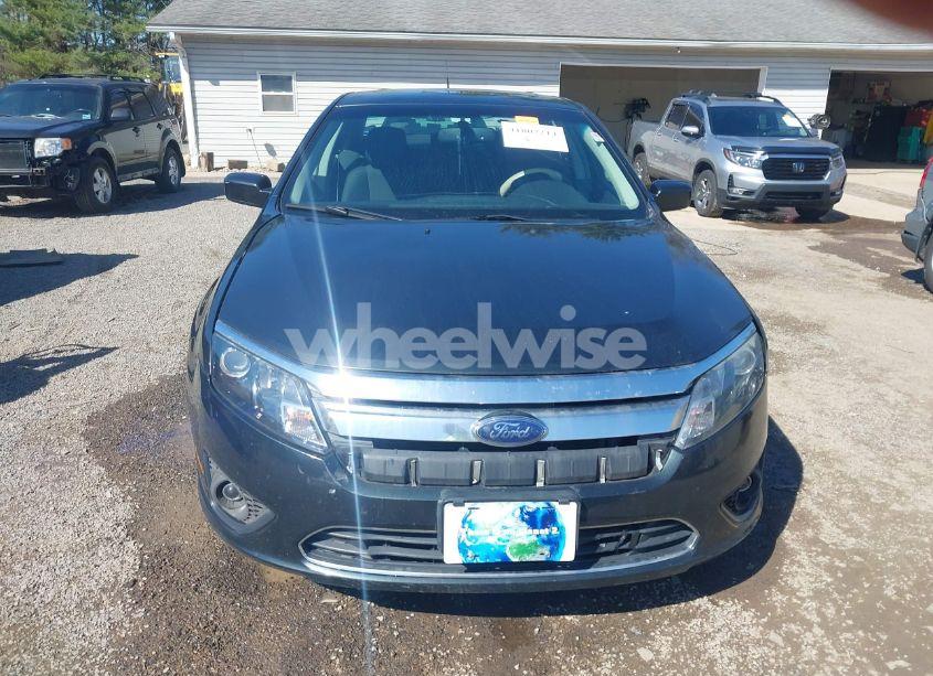 Photo 13 of 2010 Ford Fusion SE (VIN 3FAHP0HA3AR201250)