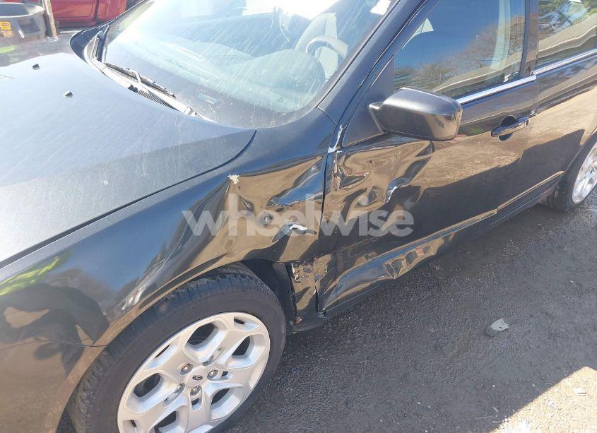 Photo 6 of 2010 Ford Fusion SE (VIN 3FAHP0HA3AR201250)