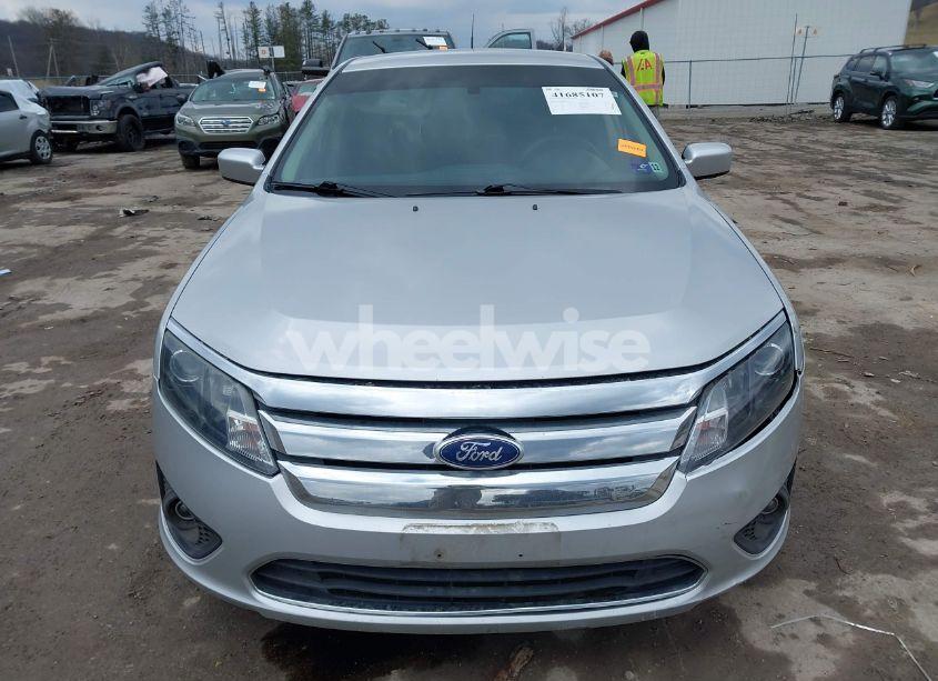 Photo 12 of 2010 Ford Fusion SE (VIN 3FAHP0HA3AR295047)