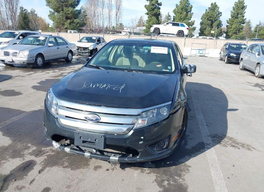 Photo 6 of 2010 Ford Fusion SE (VIN 3FAHP0HA3AR295470)