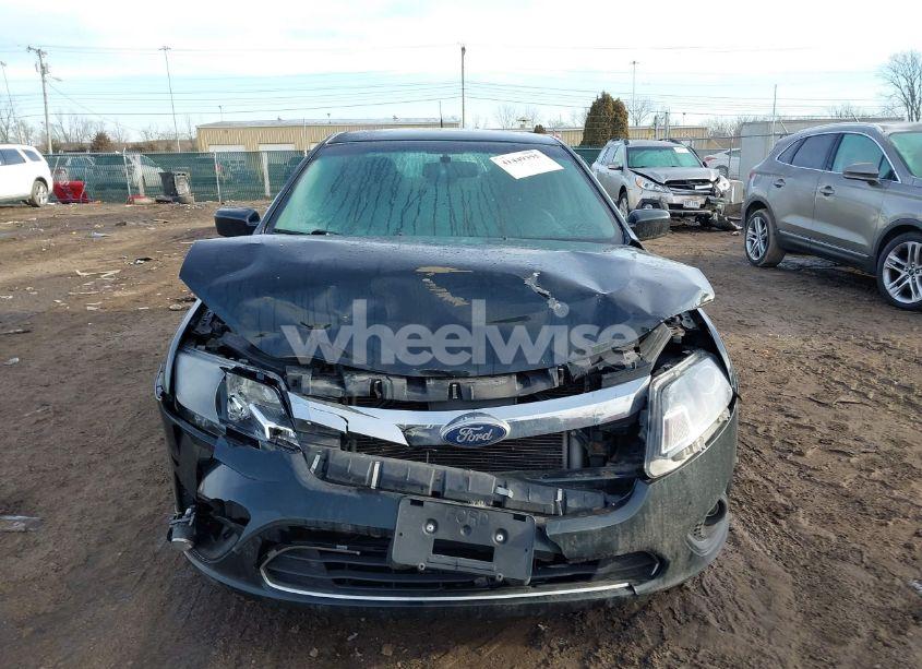 Photo 12 of 2010 Ford Fusion SE (VIN 3FAHP0HA3AR309562)