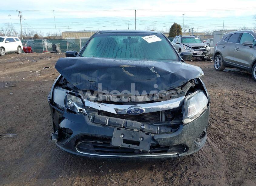 Photo 6 of 2010 Ford Fusion SE (VIN 3FAHP0HA3AR309562)