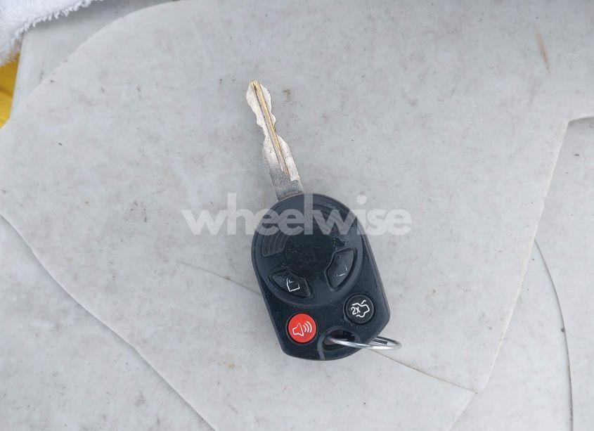 Photo 11 of 2010 Ford Fusion SE (VIN 3FAHP0HA3AR377487)