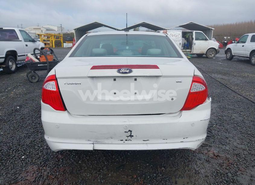 Photo 16 of 2010 Ford Fusion SE (VIN 3FAHP0HA3AR377487)