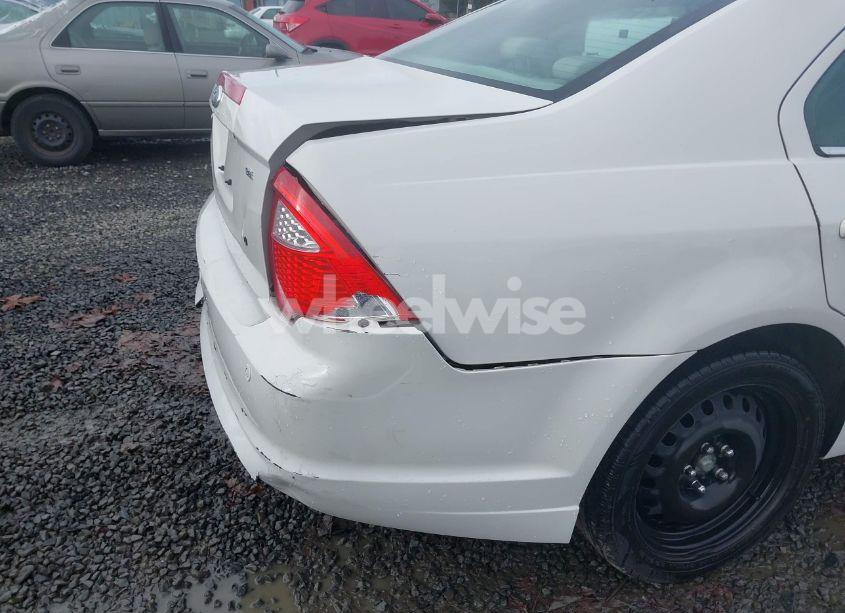 Photo 17 of 2010 Ford Fusion SE (VIN 3FAHP0HA3AR377487)