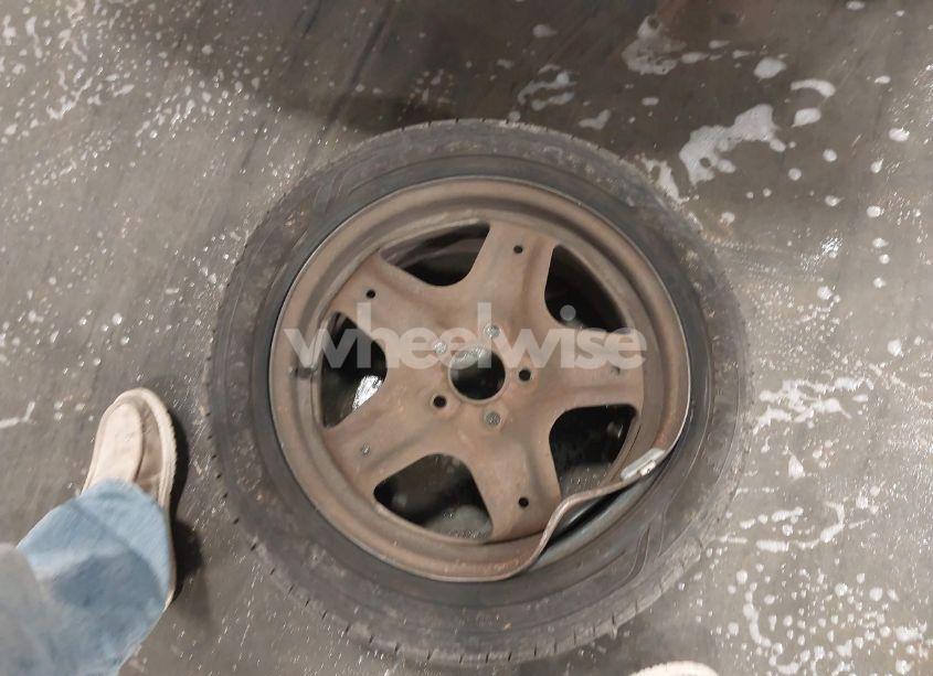 Photo 12 of 2010 Ford Fusion SE (VIN 3FAHP0HA3AR418250)