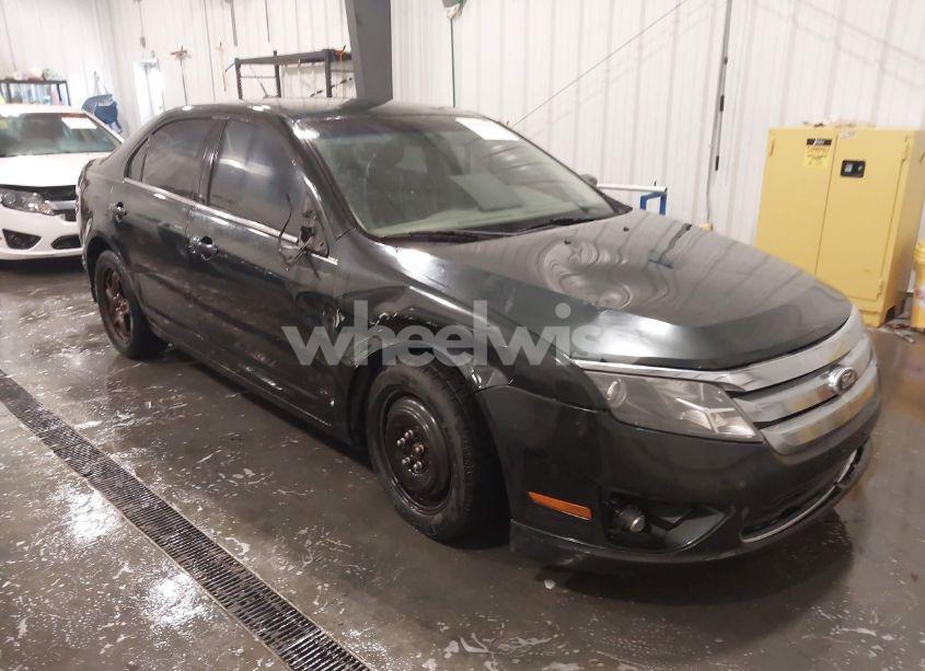 Photo 6 of 2010 Ford Fusion SE (VIN 3FAHP0HA3AR418250)