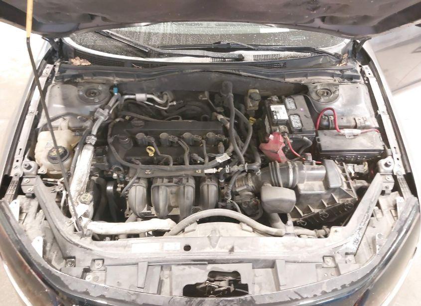 Photo 10 of 2010 Ford Fusion SE (VIN 3FAHP0HA3AR430687)