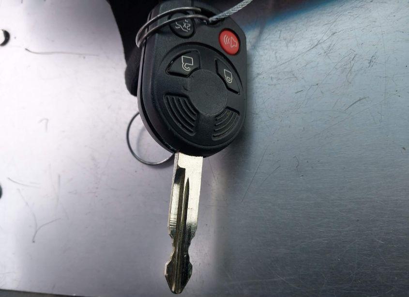 Photo 11 of 2011 Ford Fusion SE (VIN 3FAHP0HA3BR113056)