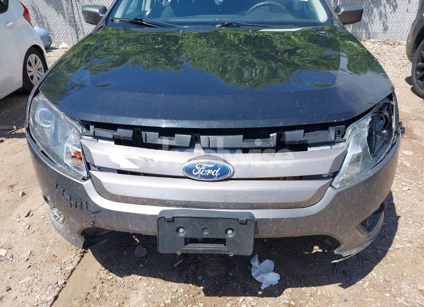 Photo 6 of 2011 Ford Fusion SE (VIN 3FAHP0HA3BR120055)