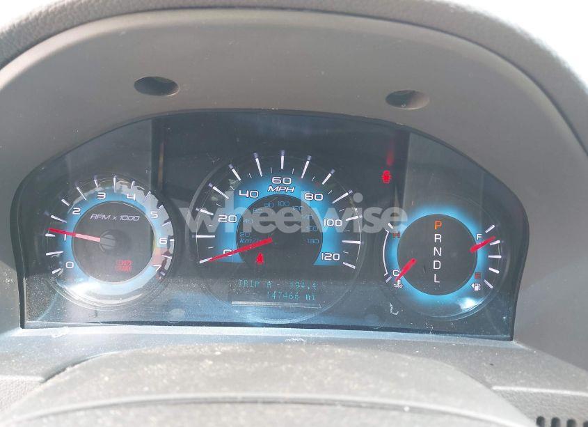 Photo 7 of 2011 Ford Fusion SE (VIN 3FAHP0HA3BR143075)