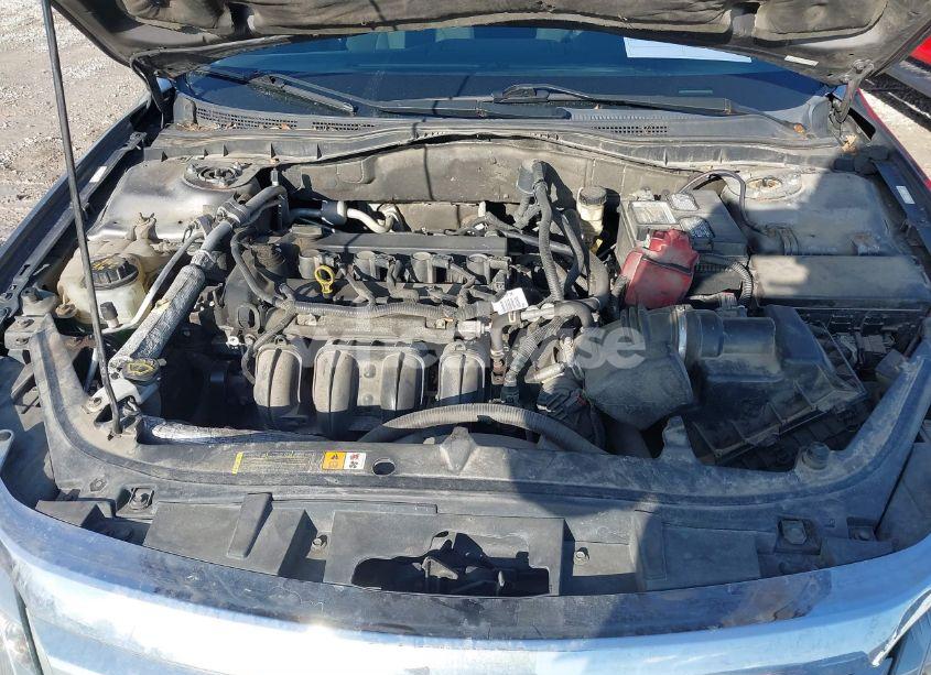 Photo 10 of 2011 Ford Fusion SE (VIN 3FAHP0HA3BR185004)