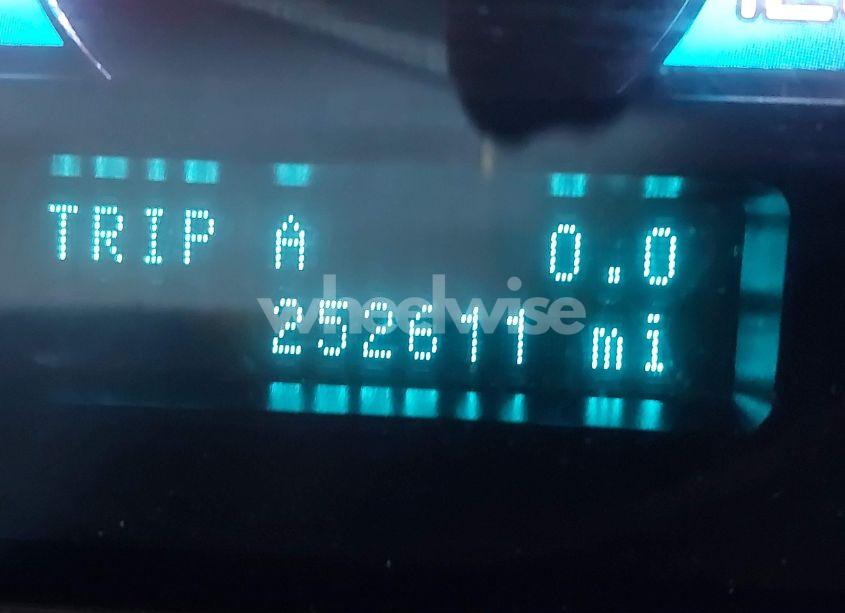 Photo 7 of 2011 Ford Fusion SE (VIN 3FAHP0HA3BR185004)