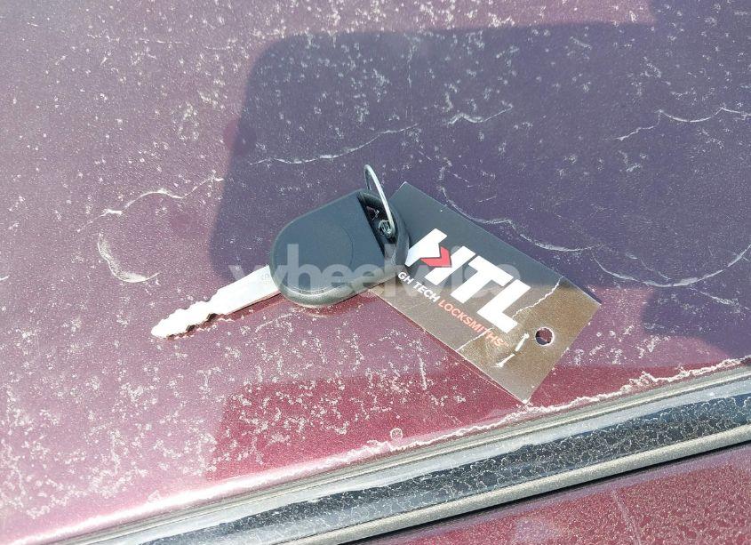 Photo 11 of 2011 Ford Fusion SE (VIN 3FAHP0HA3BR187643)