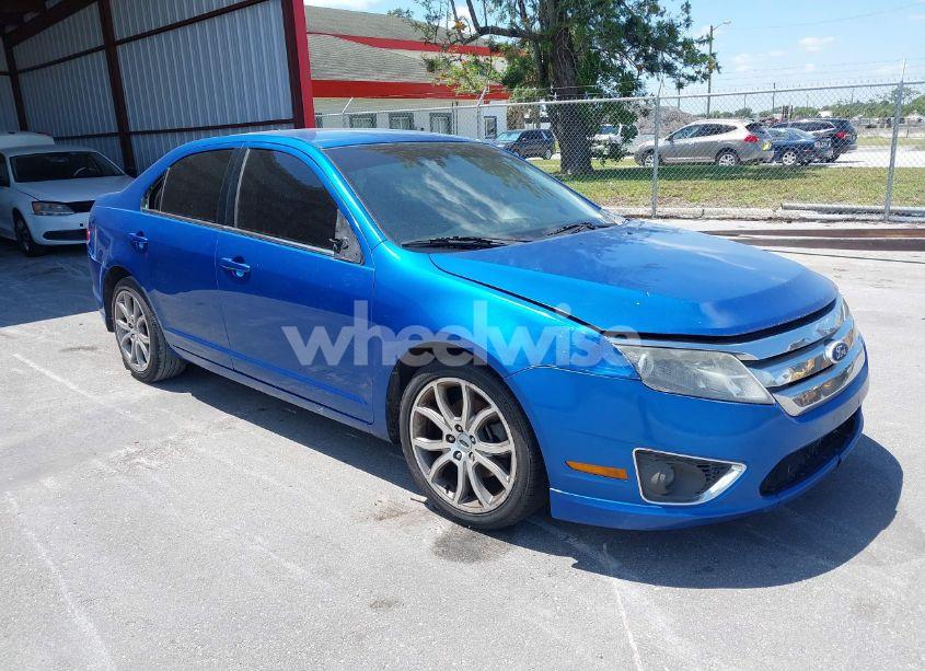 2011 Ford Fusion SE (VIN 3FAHP0HA3BR188260) main photo