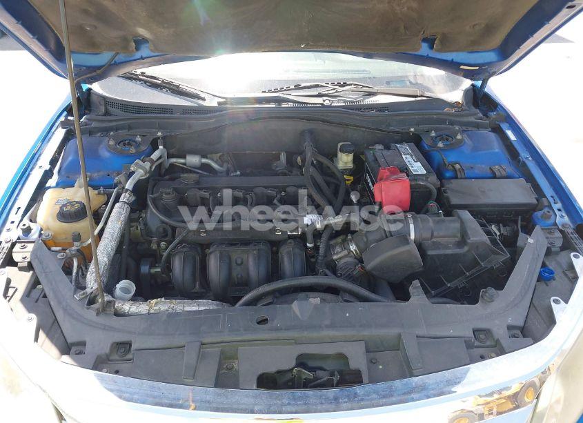 Photo 10 of 2011 Ford Fusion SE (VIN 3FAHP0HA3BR188260)