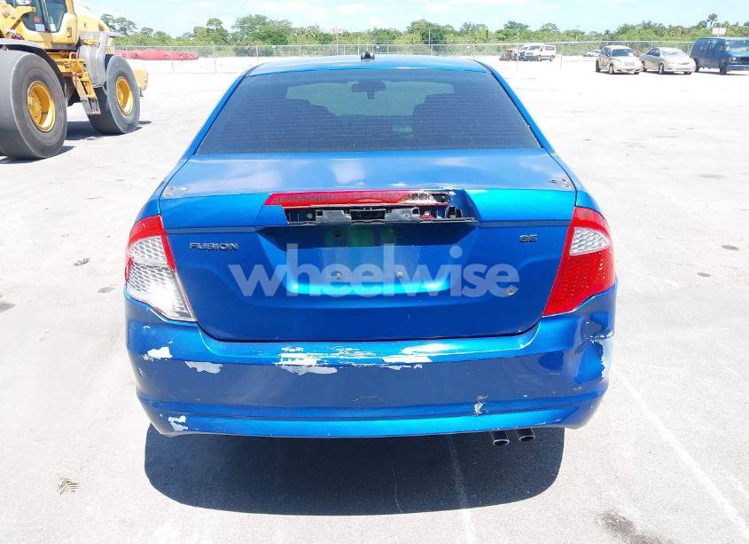 Photo 6 of 2011 Ford Fusion SE (VIN 3FAHP0HA3BR188260)