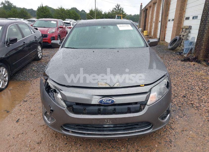 Photo 12 of 2011 Ford Fusion SE (VIN 3FAHP0HA3BR233634)