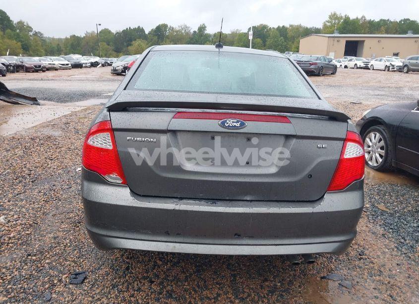 Photo 16 of 2011 Ford Fusion SE (VIN 3FAHP0HA3BR233634)