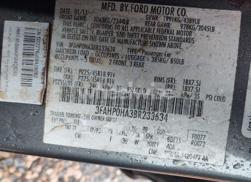 Photo 9 of 2011 Ford Fusion SE (VIN 3FAHP0HA3BR233634)