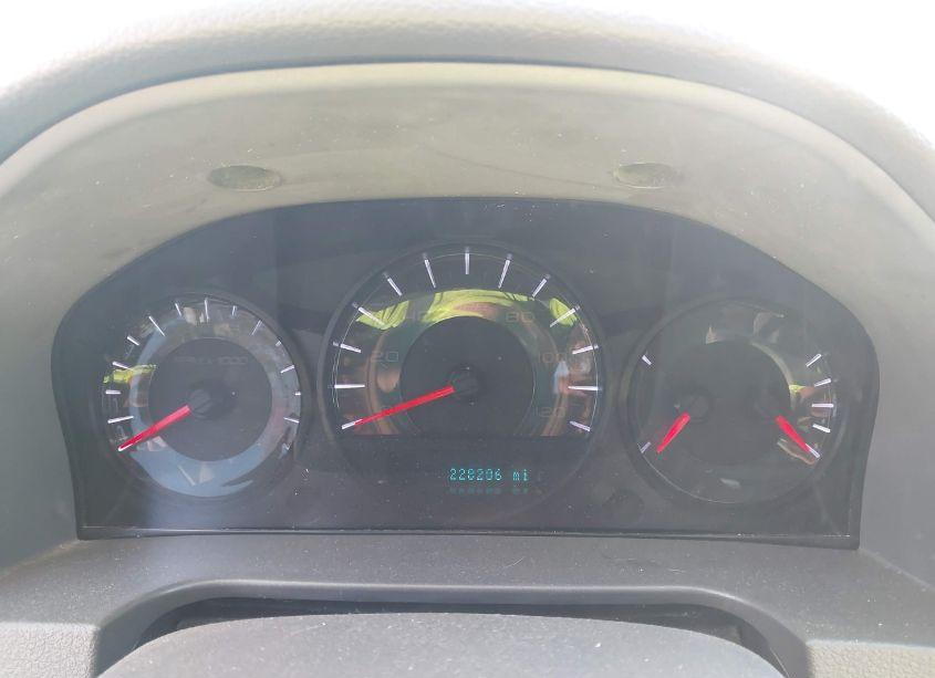 Photo 7 of 2011 Ford Fusion SE (VIN 3FAHP0HA3BR240793)