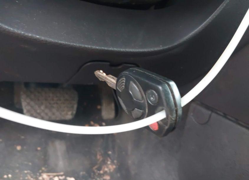 Photo 11 of 2011 Ford Fusion SE (VIN 3FAHP0HA3BR246514)