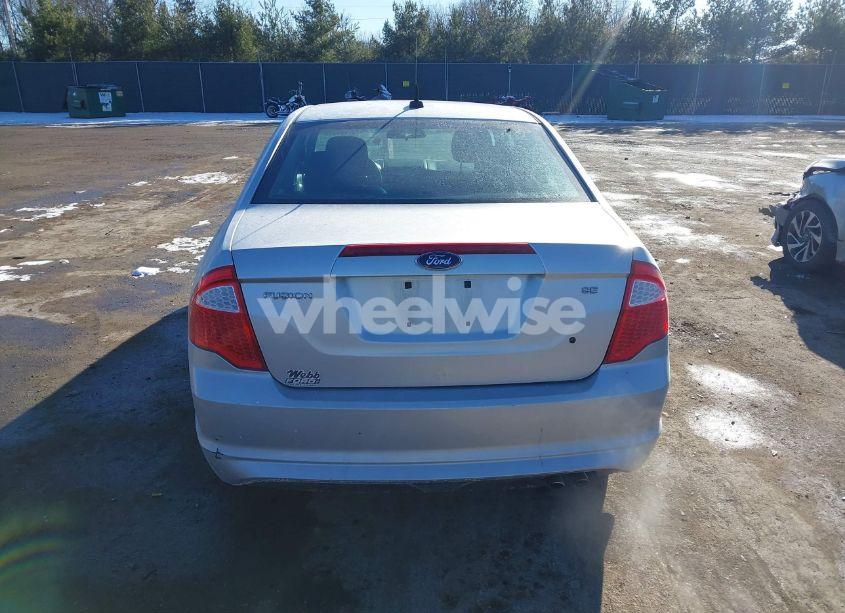 Photo 16 of 2011 Ford Fusion SE (VIN 3FAHP0HA3BR266052)