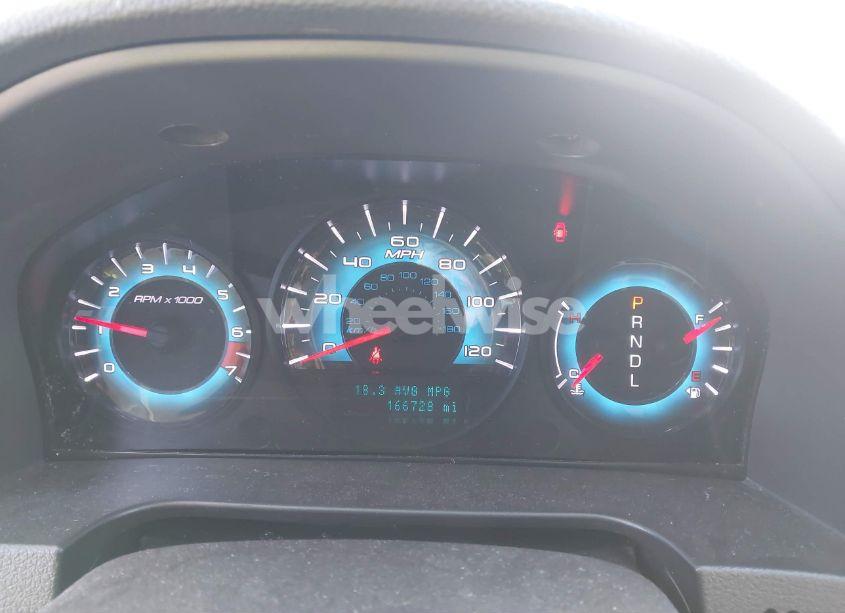 Photo 7 of 2011 Ford Fusion SE (VIN 3FAHP0HA3BR266052)