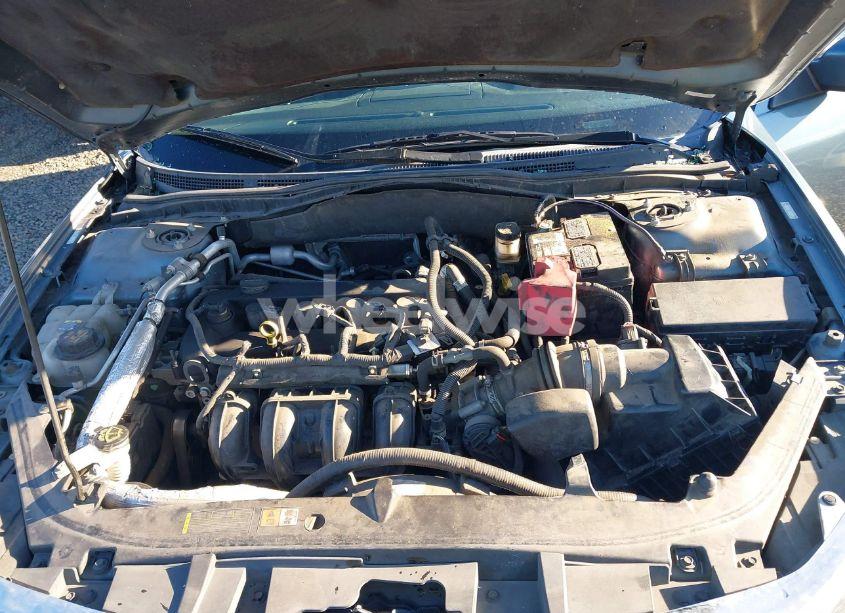 Photo 10 of 2011 Ford Fusion SE (VIN 3FAHP0HA3BR268173)