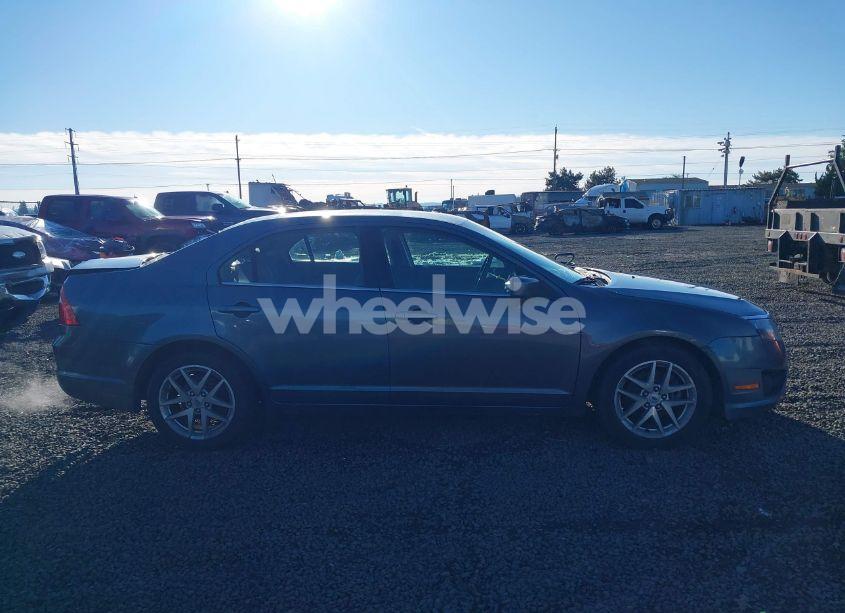 Photo 13 of 2011 Ford Fusion SE (VIN 3FAHP0HA3BR268173)