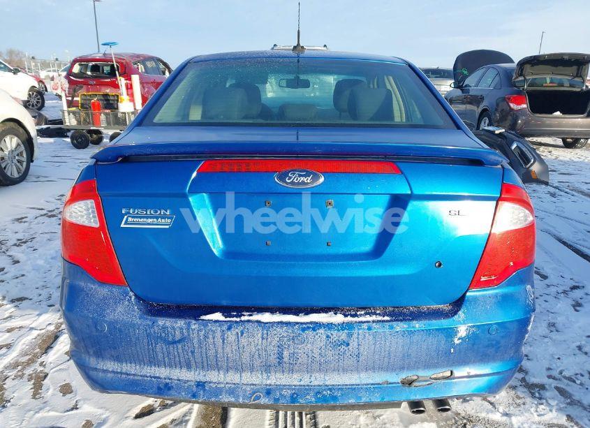 Photo 16 of 2011 Ford Fusion SE (VIN 3FAHP0HA3BR302547)