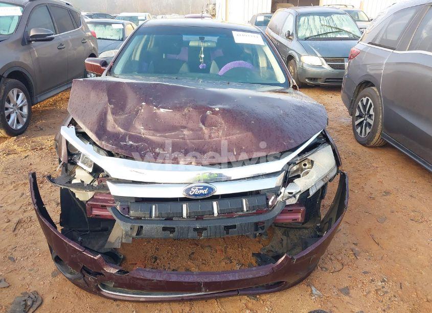 Photo 11 of 2011 Ford Fusion SE (VIN 3FAHP0HA3BR322734)