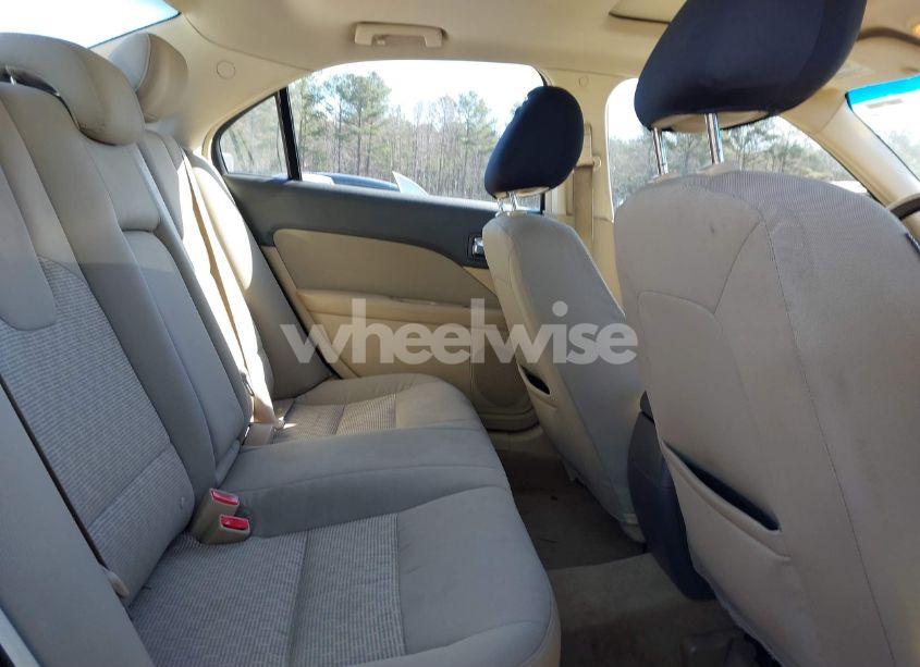 Photo 8 of 2012 Ford Fusion SE (VIN 3FAHP0HA3CR102706)