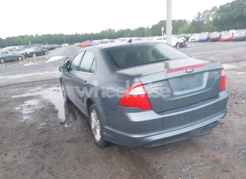 Photo 3 of 2012 Ford Fusion SE (VIN 3FAHP0HA3CR102866)